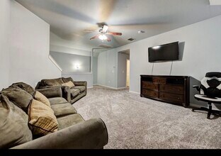 11905 Whitney Way in Oklahoma City, OK - Building Photo - Building Photo