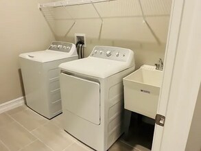 1531 Gulick Ave in Honolulu, HI - Building Photo - Building Photo