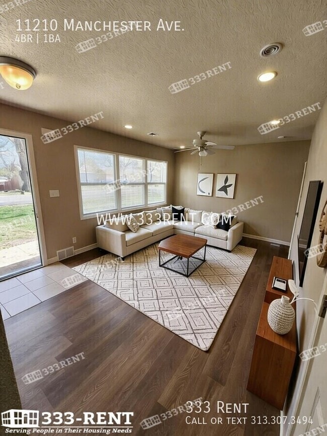 11210 Manchester Ave in Kansas City, MO - Building Photo - Building Photo