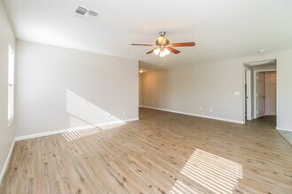 2468 E Palm Beach Dr in Chandler, AZ - Building Photo - Building Photo