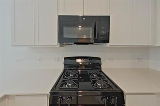 3016 Yellow Pne Ave in Fort Worth, TX - Building Photo - Building Photo