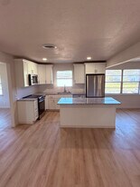 1200 Chippendale Dr in Killeen, TX - Building Photo