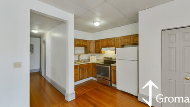 1540 Tremont St, Unit 1 in Boston, MA - Building Photo - Building Photo