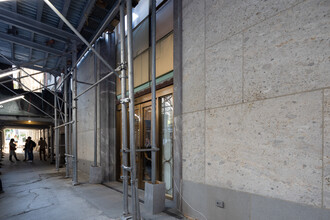 109 E 79th St in New York, NY - Building Photo - Building Photo