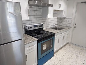 3556 SW 13th Terrace in Miami, FL - Building Photo - Building Photo