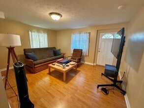 280 Walnut Dr in Christiansburg, VA - Building Photo - Building Photo