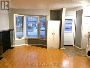 20 Daybreak Dr in London, ON - Building Photo - Building Photo