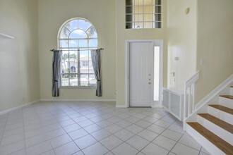 7715 Colony Lake Dr in Boynton Beach, FL - Building Photo - Building Photo
