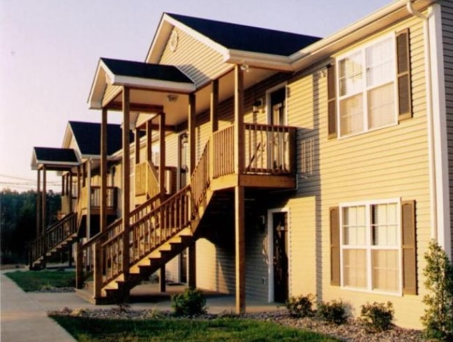 Cardinal Creek Apartments in Elizabethtown, KY - Foto de edificio - Building Photo