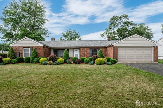 property at 426 Elizabeth Ave