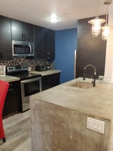 2518 N McCarran St in North Las Vegas, NV - Building Photo - Building Photo