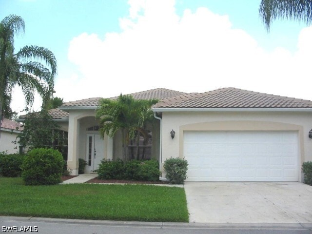 property at 11028 Lakeland Cir