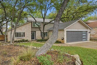 1906 Hillingway St in San Antonio, TX - Building Photo - Building Photo