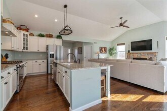 861 Lattintown Rd in Milton, NY - Building Photo - Building Photo