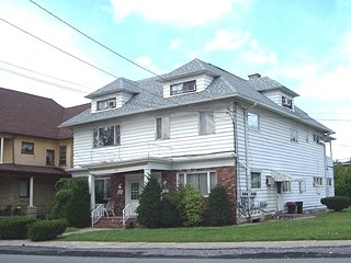 1218 S Main Ave in Scranton, PA - Foto de edificio - Building Photo