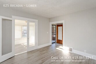 625 Arcadia Ave in Toledo, OH - Building Photo - Building Photo