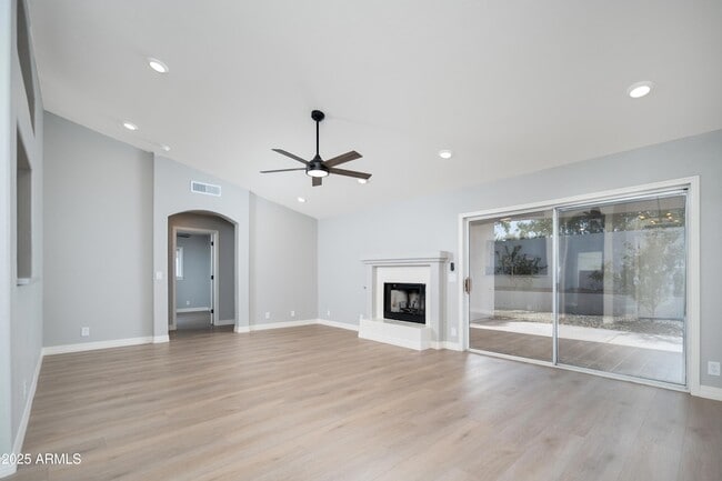 48 N Starboard Dr in Gilbert, AZ - Building Photo - Building Photo