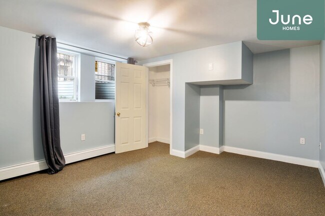 21 Highgate St-Unit -D in Boston, MA - Building Photo - Building Photo