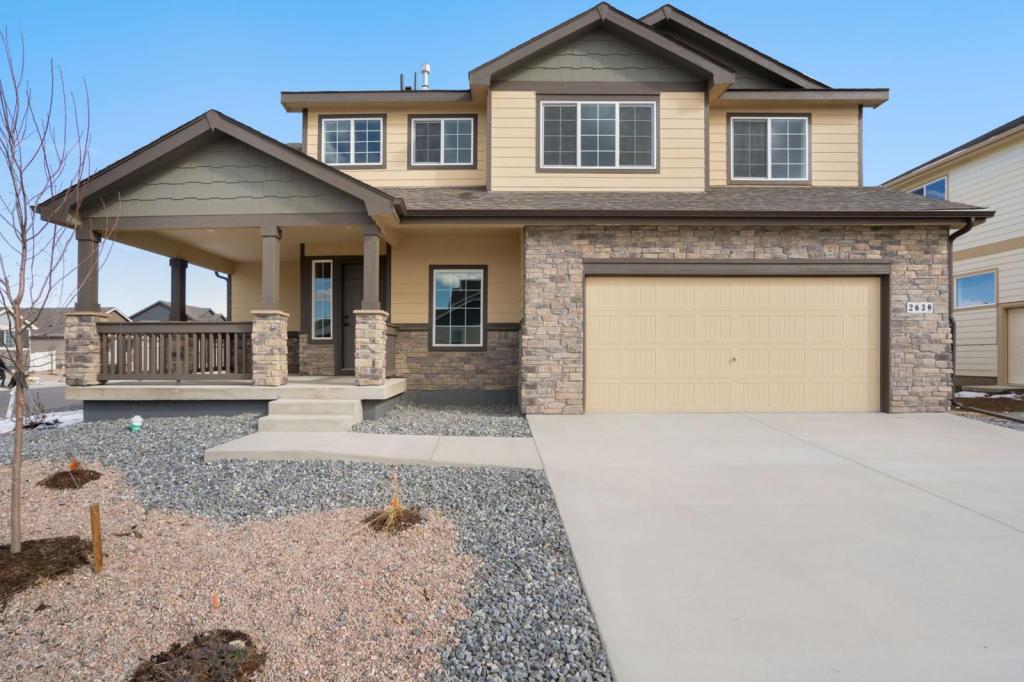 2639 Elk Ln in Johnstown, CO - Building Photo