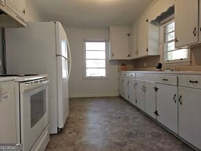 344 E Main St in Statesboro, GA - Building Photo - Building Photo