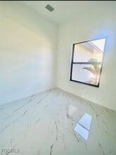 2005 W 10th St in Lehigh Acres, FL - Building Photo - Building Photo