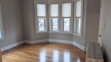 80 Main St, Unit RSide in Woburn, MA - Building Photo - Building Photo