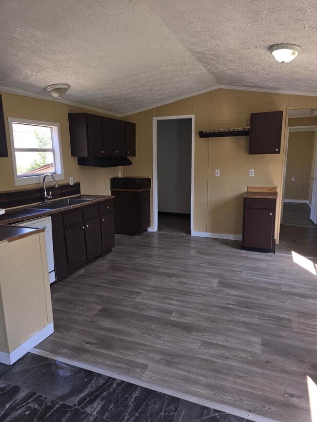 property at 4915 US-80