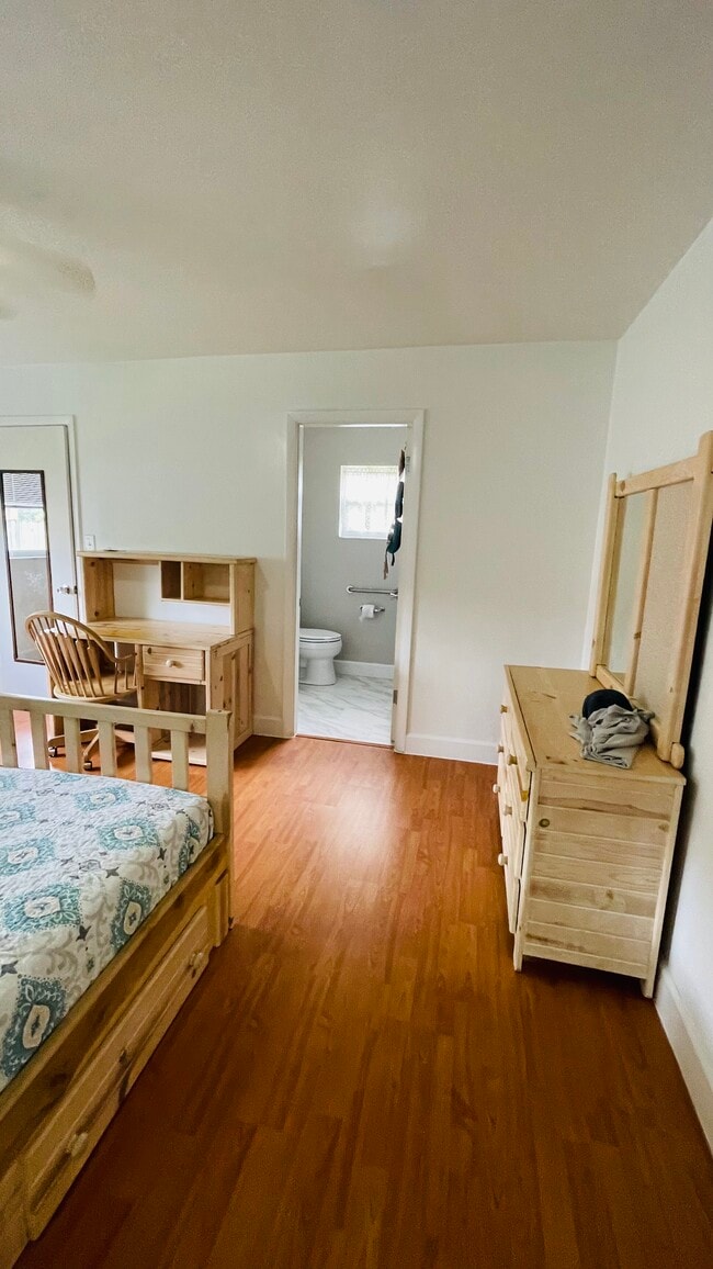 property at 2155 Alafaya Trail