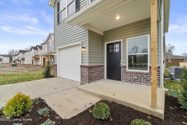 3214 Maldon Dr in Louisville, KY - Foto de edificio - Building Photo