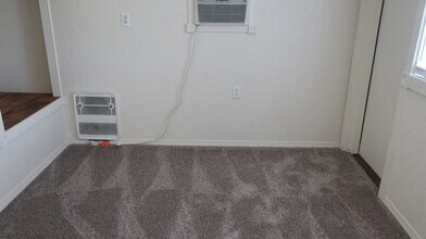 525 S Mission St, Unit 6 in Wenatchee, WA - Building Photo - Building Photo