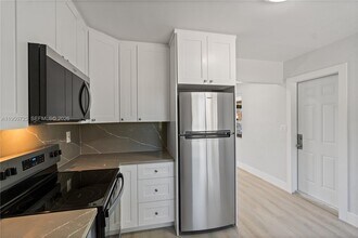 811 NW 115th St in Miami, FL - Building Photo - Building Photo