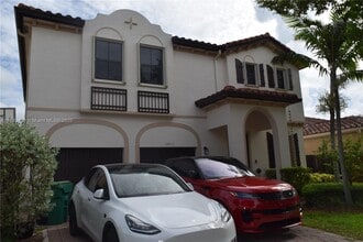 15413 SW 176th Terr in Miami, FL - Building Photo - Building Photo