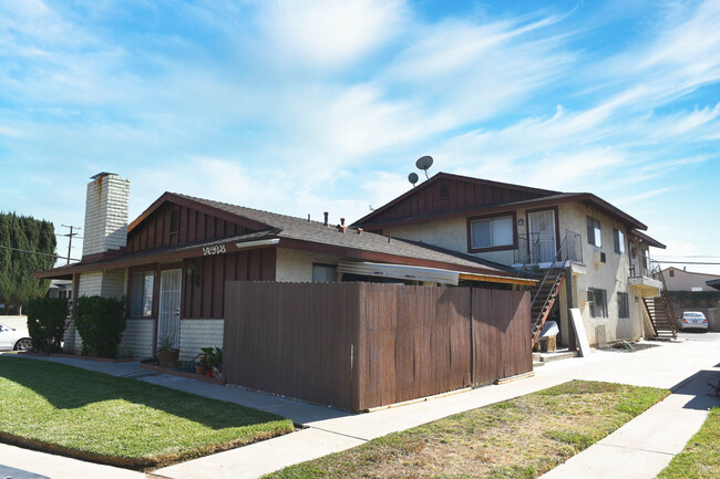 14328 Leffingwell Rd in Whittier, CA - Building Photo - Building Photo