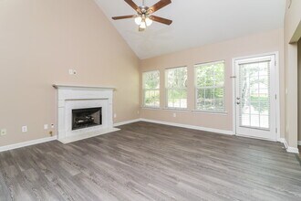 1412 Cumberland Creek Ln SW in Marietta, GA - Building Photo - Building Photo