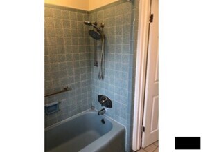 112 Crescent Lake Dr in North Fort Myers, FL - Building Photo - Building Photo