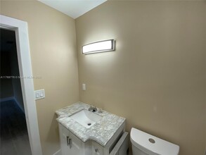 234 NE 55th Terrace in Miami, FL - Building Photo - Building Photo