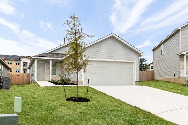 10507 Bending Dr in San Antonio, TX - Building Photo - Building Photo