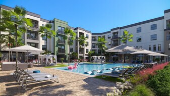 Sinclair at Palm Pointe in Ft. Myers, FL - Building Photo