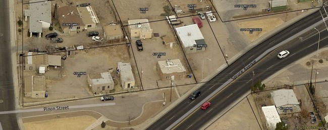 425 Pinon St in Las Cruces, NM - Building Photo - Building Photo