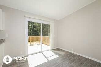 712 Pembelton Ct in Lithonia, GA - Building Photo - Building Photo