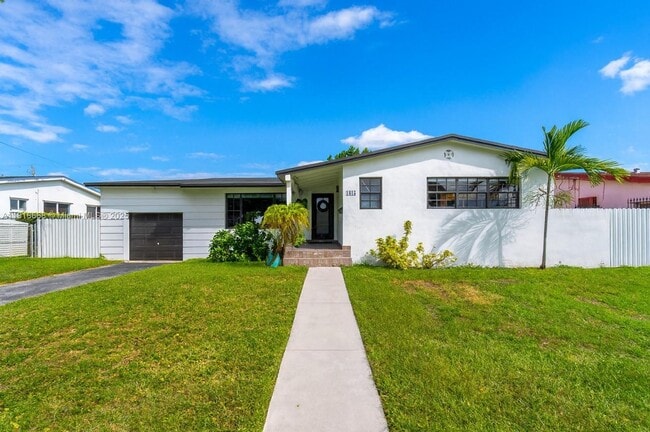 property at 1815 SW 85th Ct