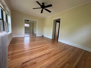 4614 N Sacramento Ave in Chicago, IL - Building Photo - Building Photo