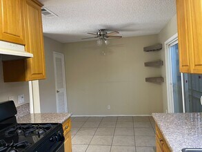 166 E Merrill Ave in Rialto, CA - Building Photo - Building Photo