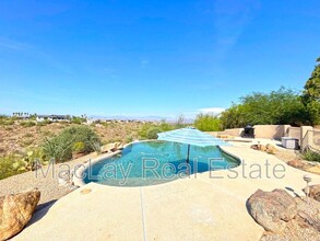 16146 E Trevino Dr in Fountain Hills, AZ - Building Photo - Building Photo