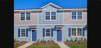 94 Red House Cir in St. Augustine, FL - Building Photo