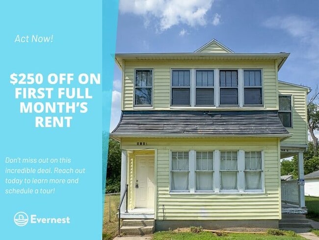 property at 818 Norwood Ave