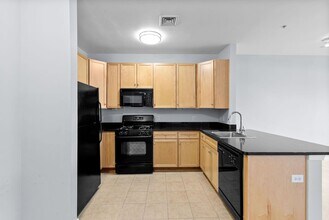 8045 Newell St in Silver Spring, MD - Building Photo - Building Photo