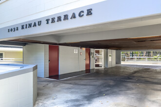 Kinau Terrace in Honolulu, HI - Building Photo - Building Photo