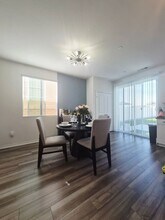 30436 Adrift Ln in Menifee, CA - Foto de edificio - Building Photo