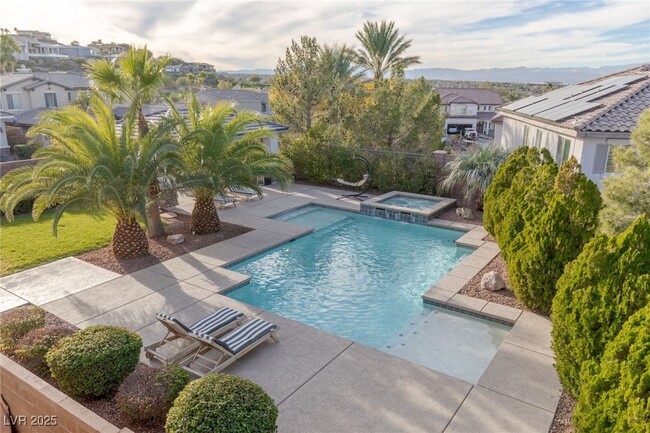 1426 Foothills Village Dr in Henderson, NV - Building Photo - Building Photo